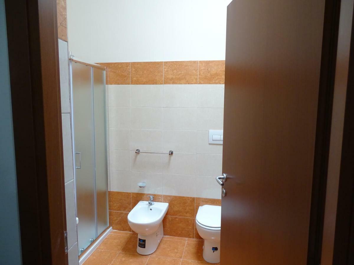 B&B New Antico Palazzo Парабита Экстерьер фото